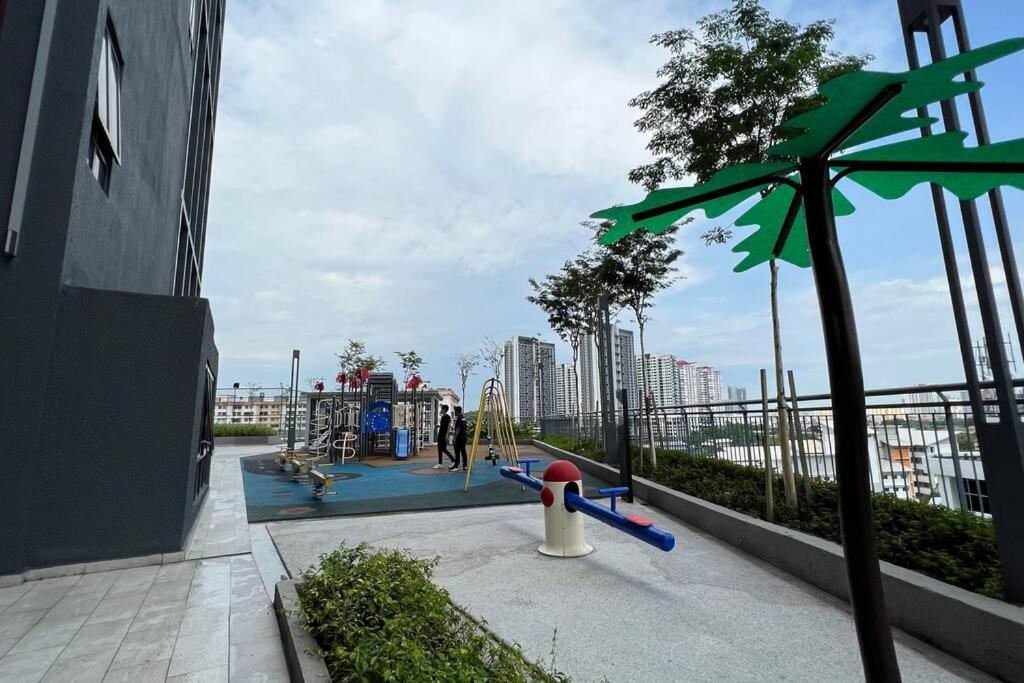 Cozy Aera Residence / Free Wi-Fi Netflix / Sunway Petaling Jaya Εξωτερικό φωτογραφία